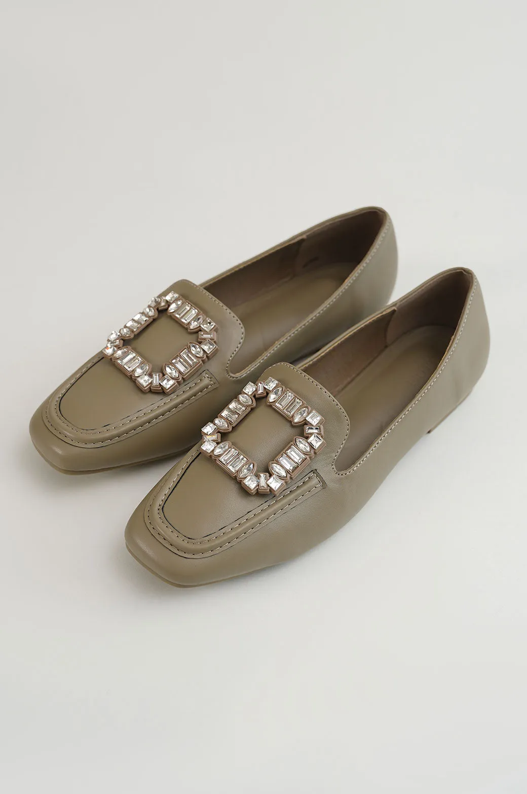 EMBELLISHED LOAFER