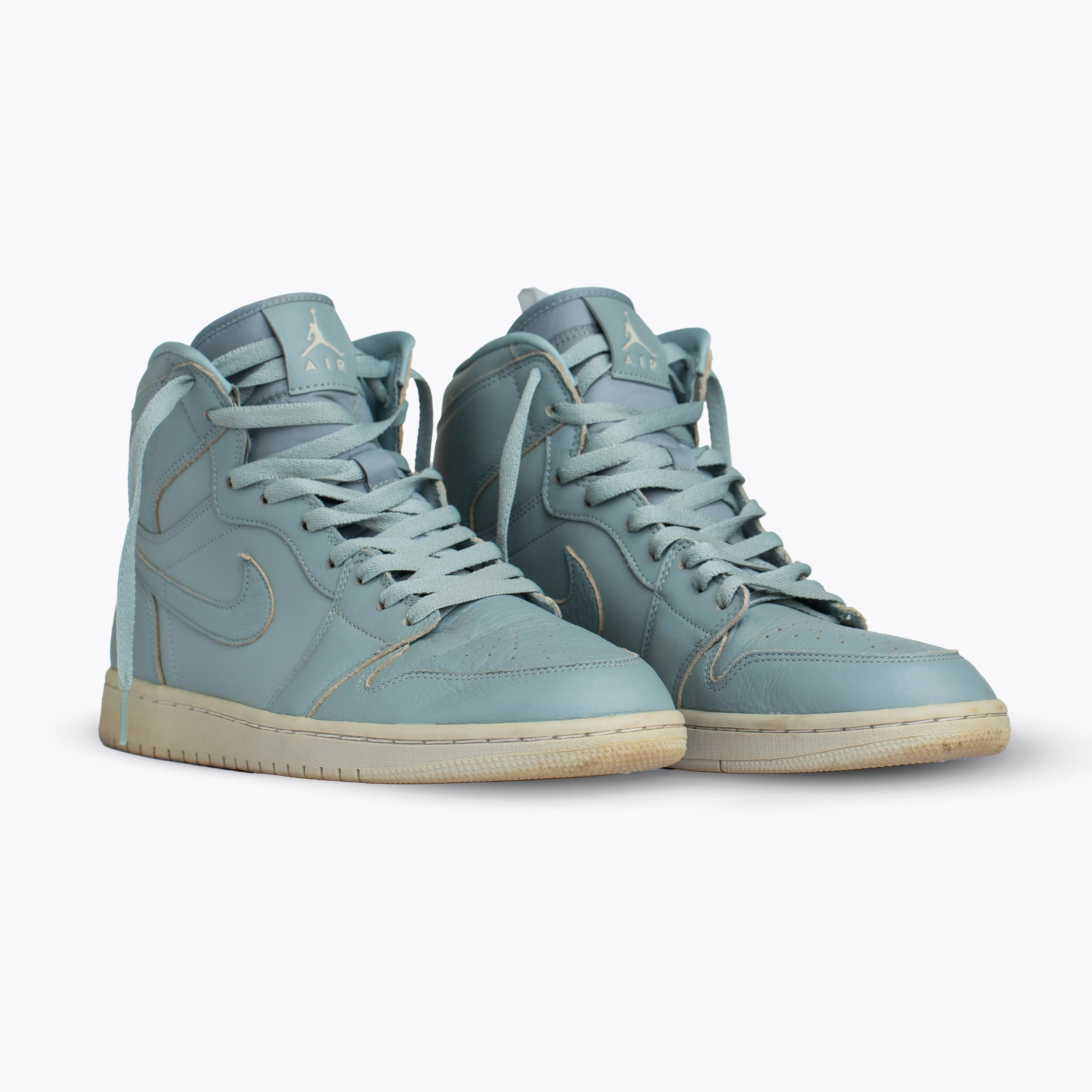 Jordan 1 Retro High Mica Green Desert Sand