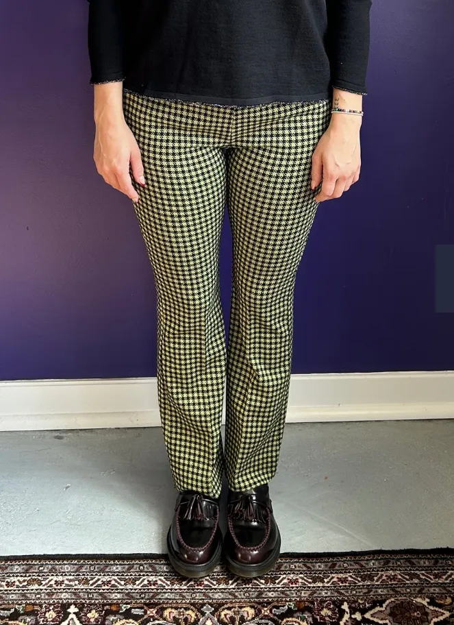 Maria Bellentani Sevilla Cropped flare pant in lime and black mini check