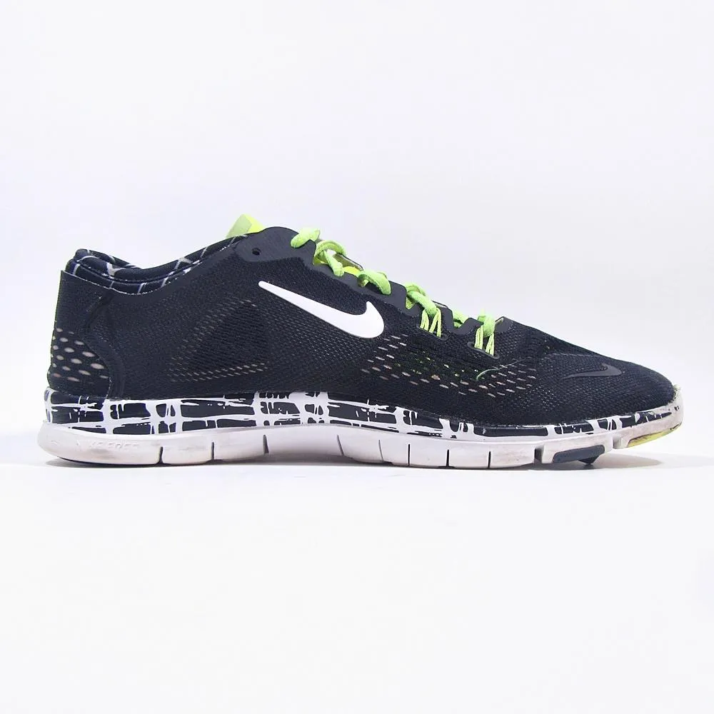 NIKE Tr Fit 4